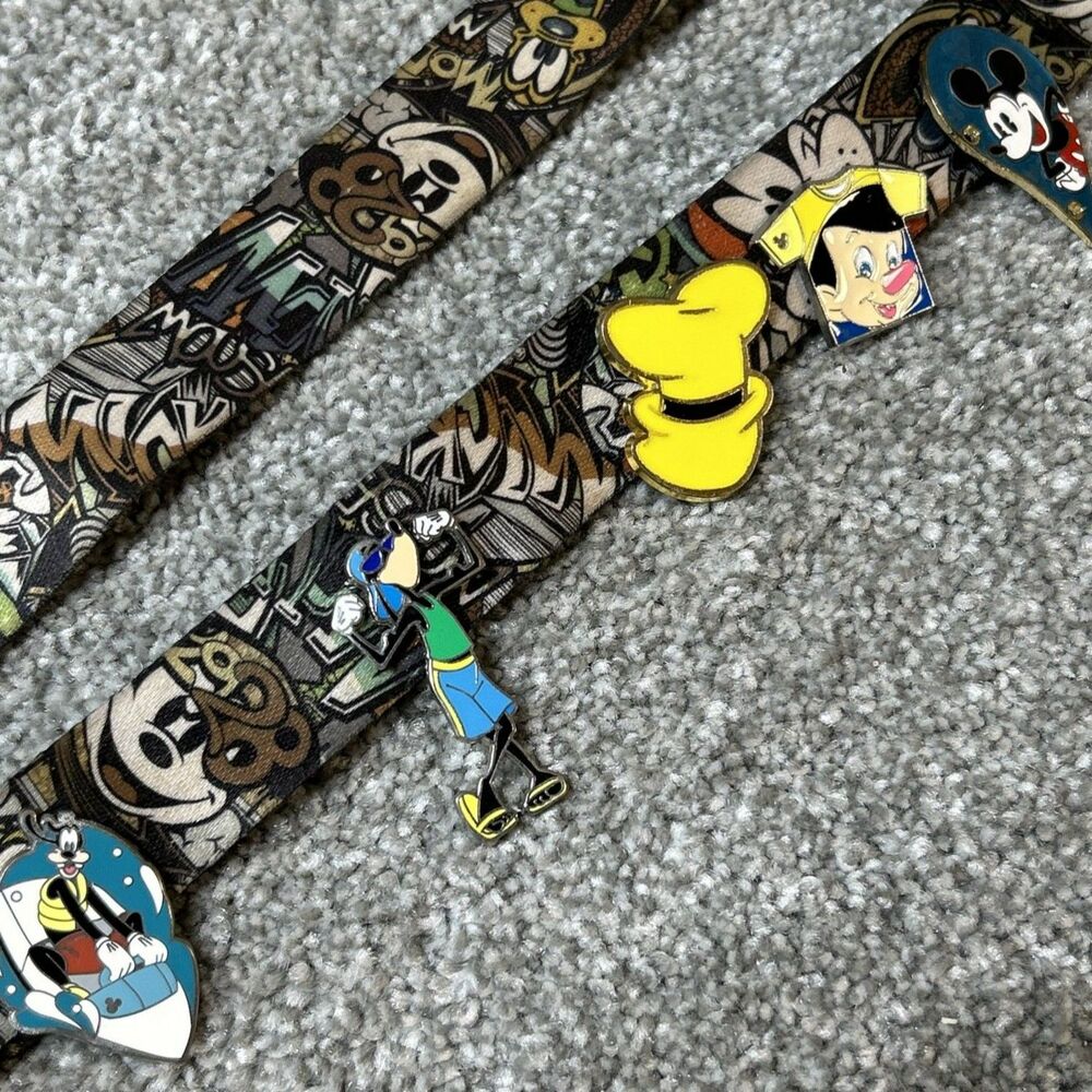 Disney Pins Lot Of 5 Walt Disney World Mickey Goofy Pinocchio
